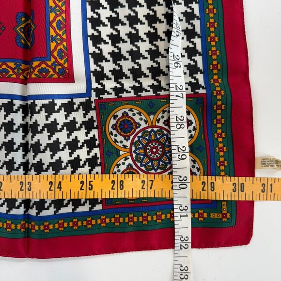 Lot of 4 Vintage Avon Scarfs Made in Italy Assortment Red Pink Blue Polyester - Picture 6 of 16